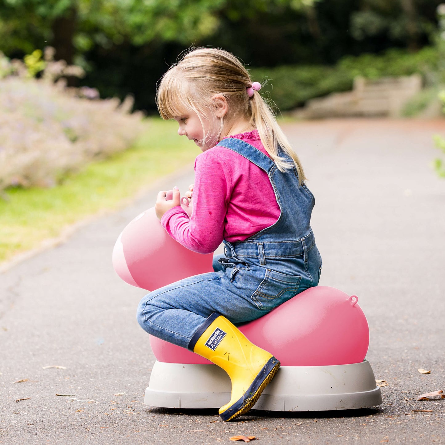 Micro Ride on Space Hopper: Pink