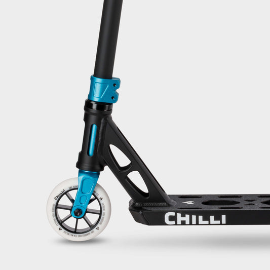 Ventus Stunt Scooter: Black/White
