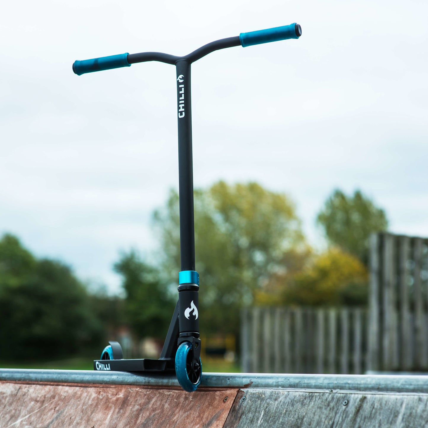 Base S Stunt Scooter: Blue