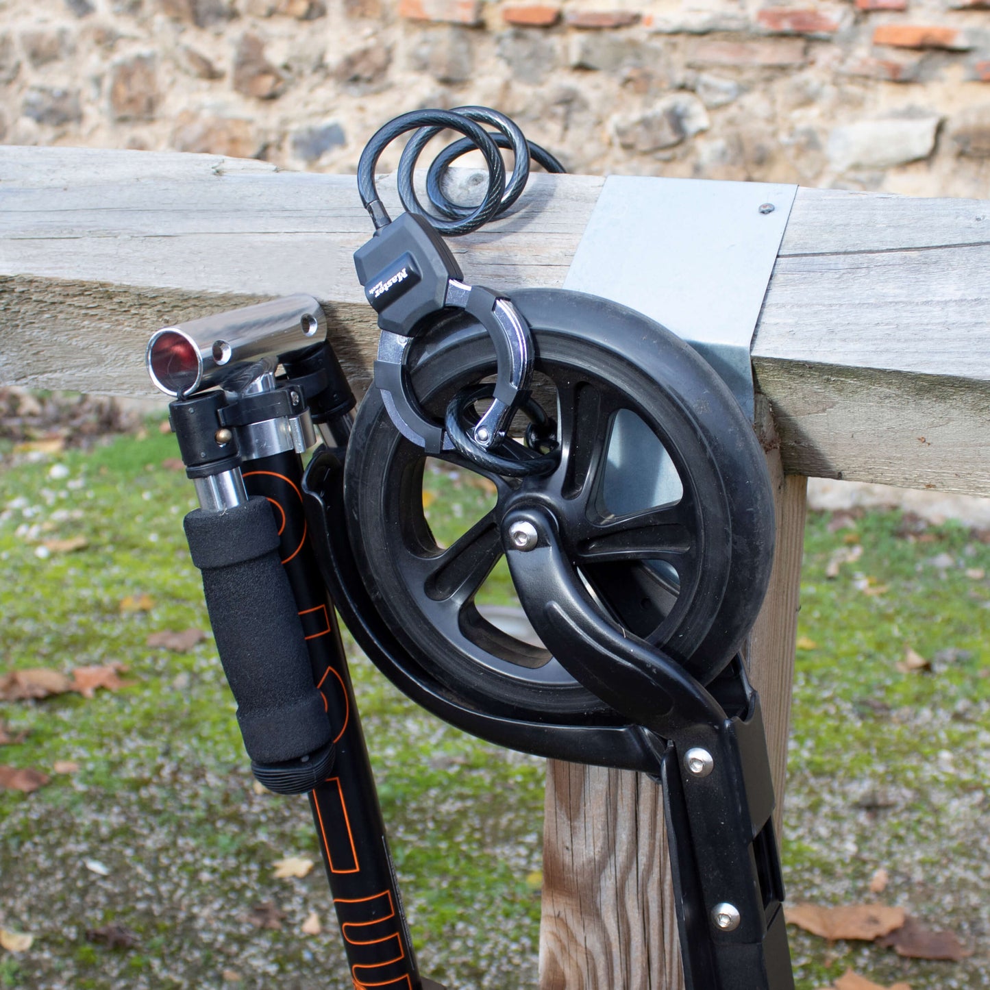 Cuff and Cable Lock: Black