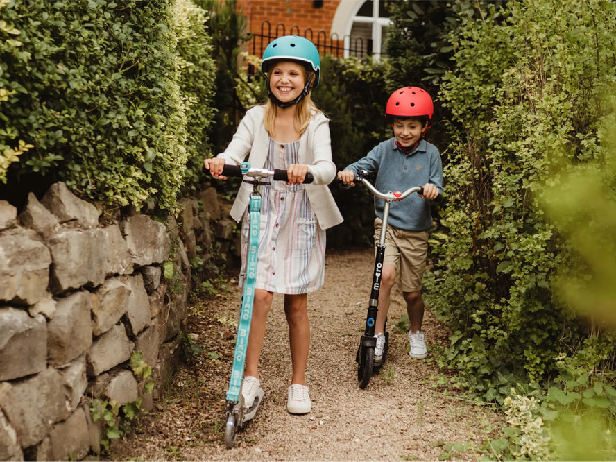 Is a Two-Wheeled Scooter Good for a Beginner? What Parents Should Know.
