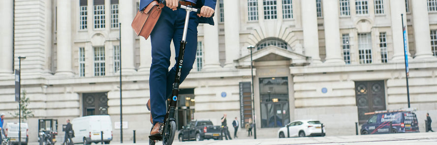 4 Reasons You Should Scoot to Work