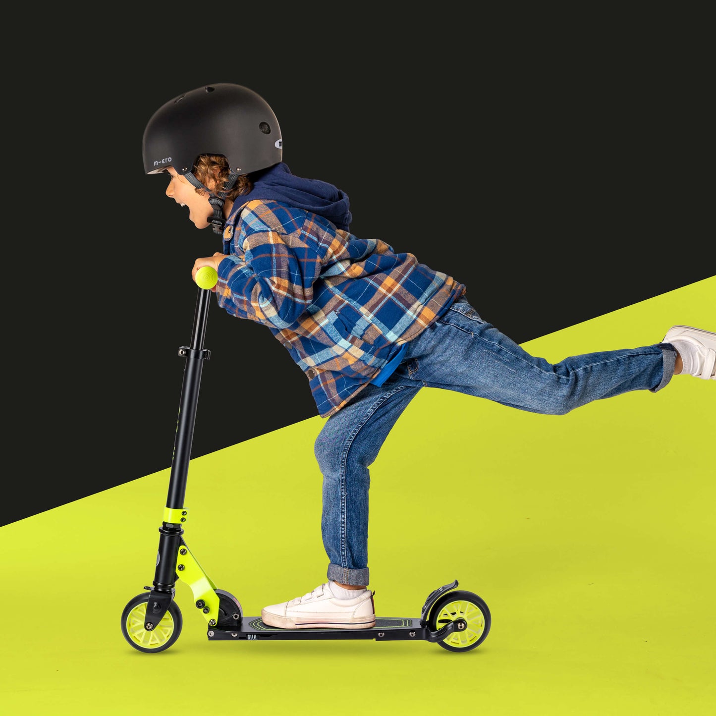 Micro Rocket: Neon Yellow