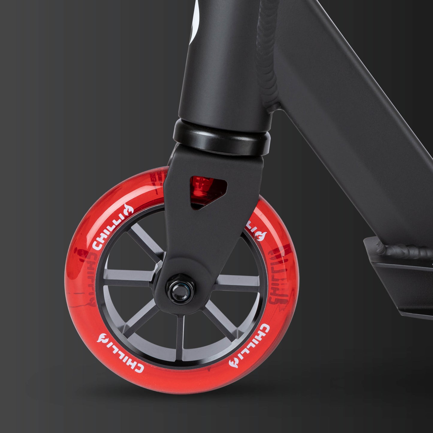 Chilli Base S Stunt Scooter: Red