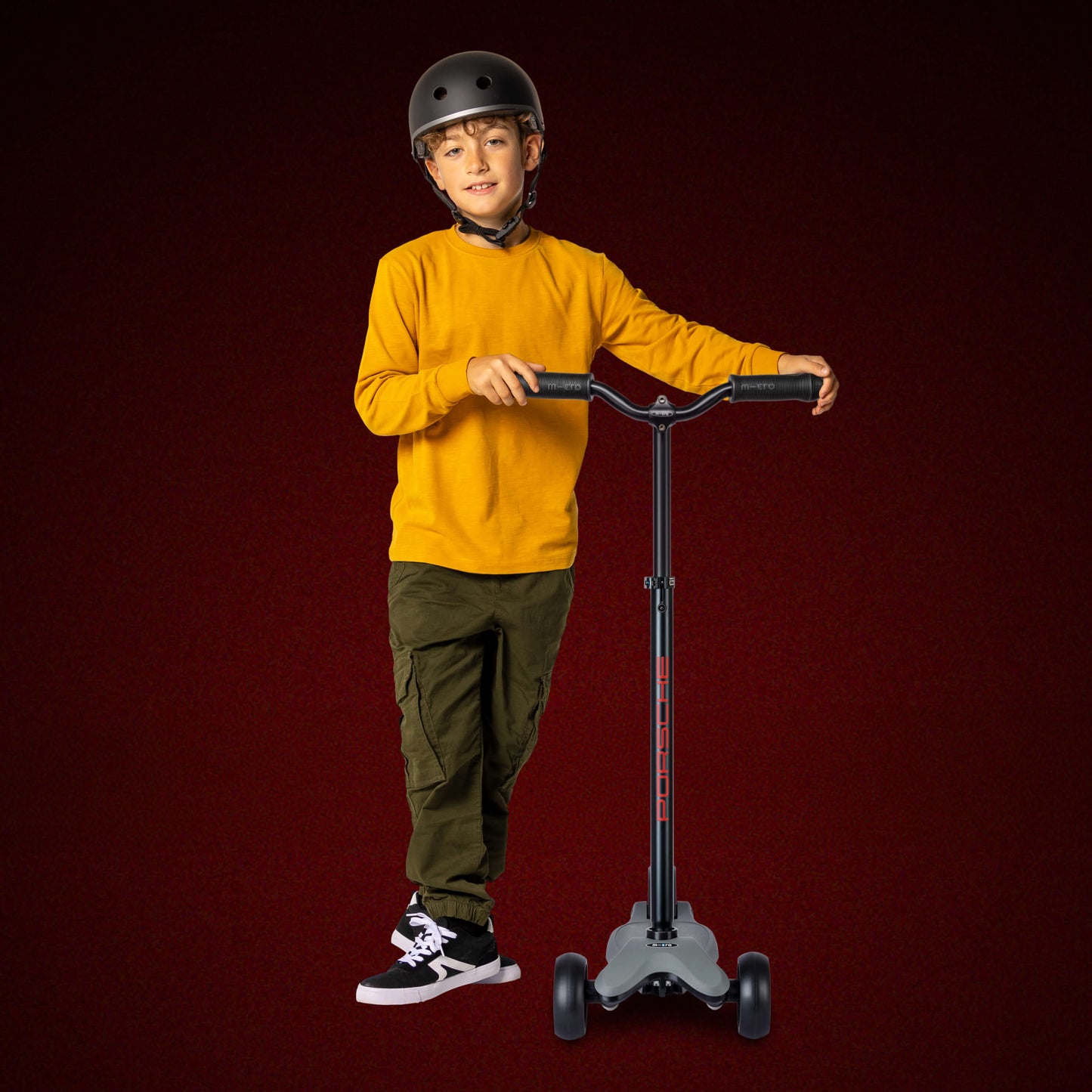 Micro Kickboard Deluxe LED Porsche Edition: Metallic Stone Grey