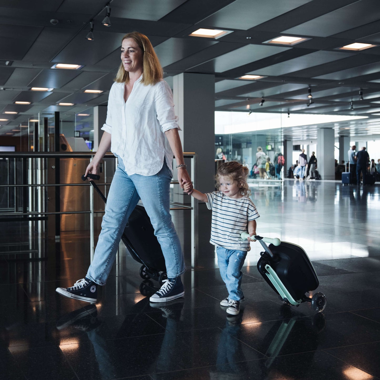 Mini Micro LED Luggage: Mint