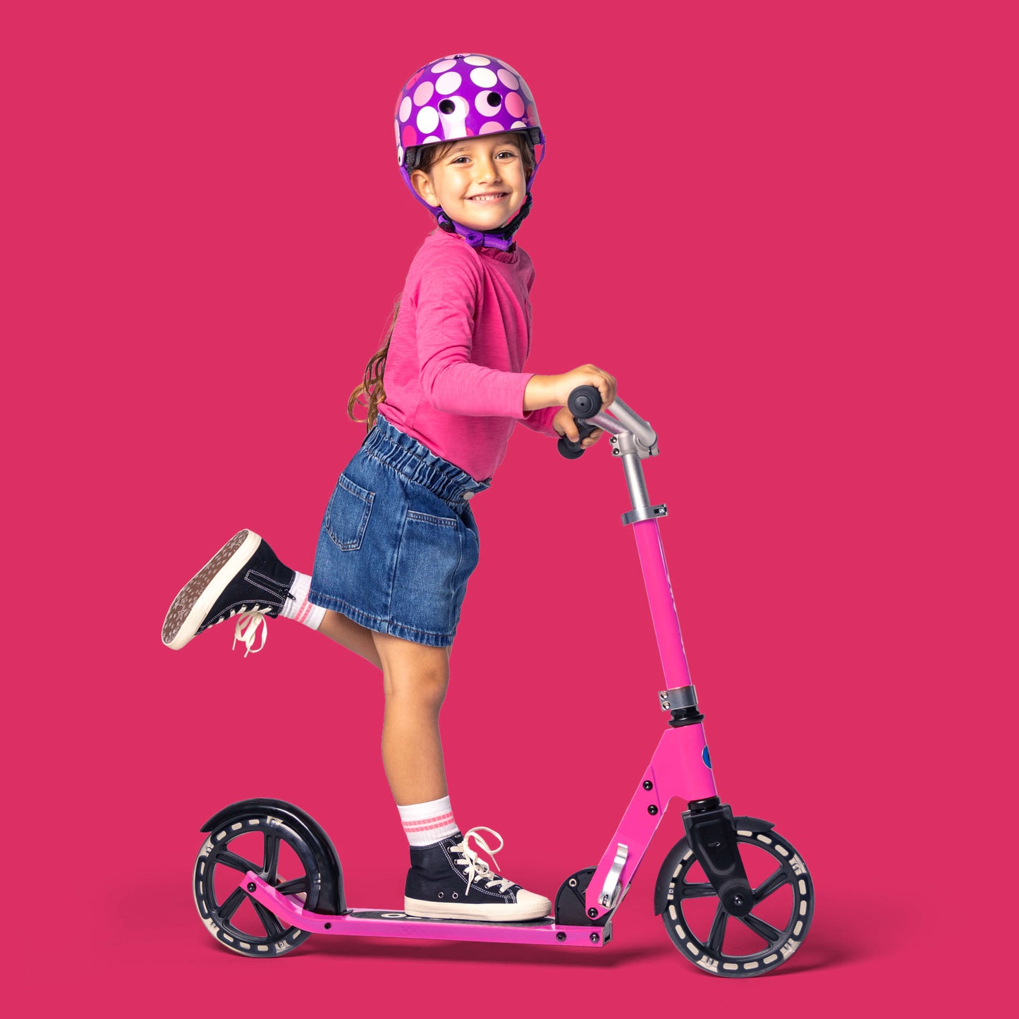 Printed Helmet for Bikes and Scooters: Purple Dot