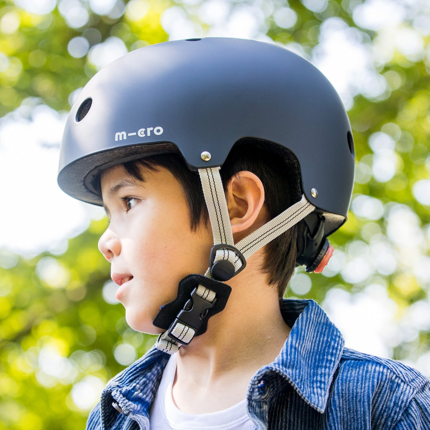 Plain Helmet for Bike and Scooters: Black