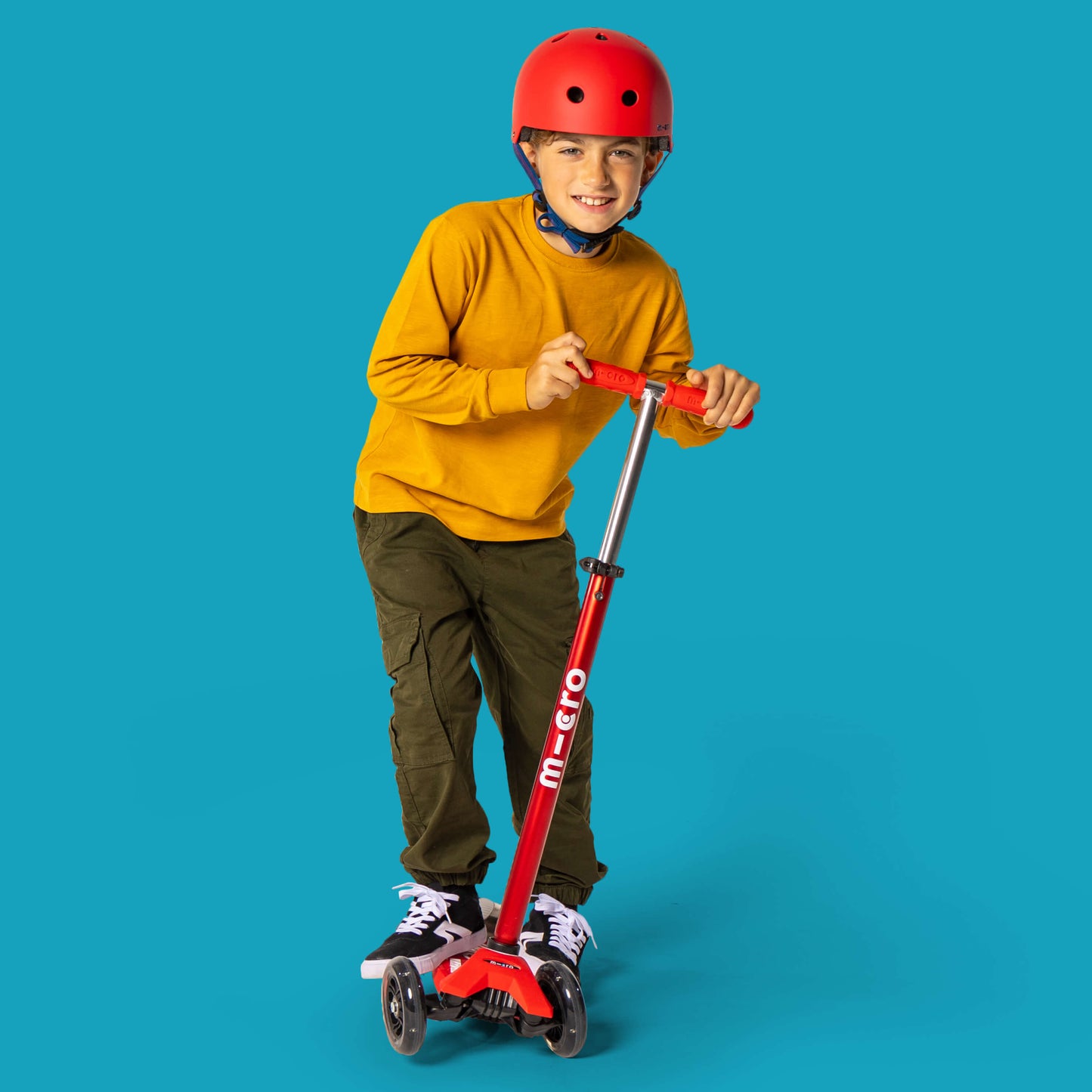 Plain Helmet for Bikes and Scooters: Matt Red
