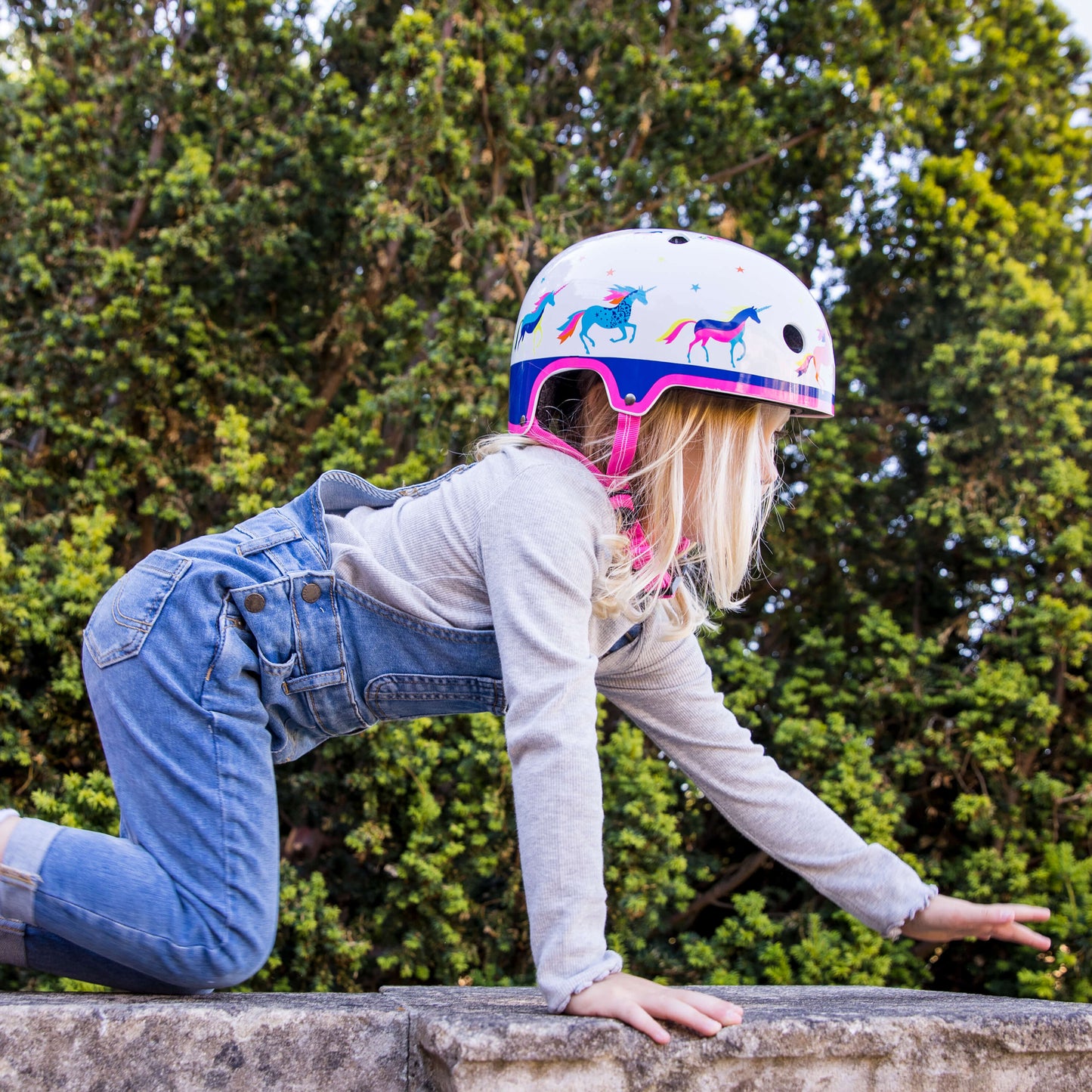 Printed Helmets for Bikes and Scooters: Unicorn