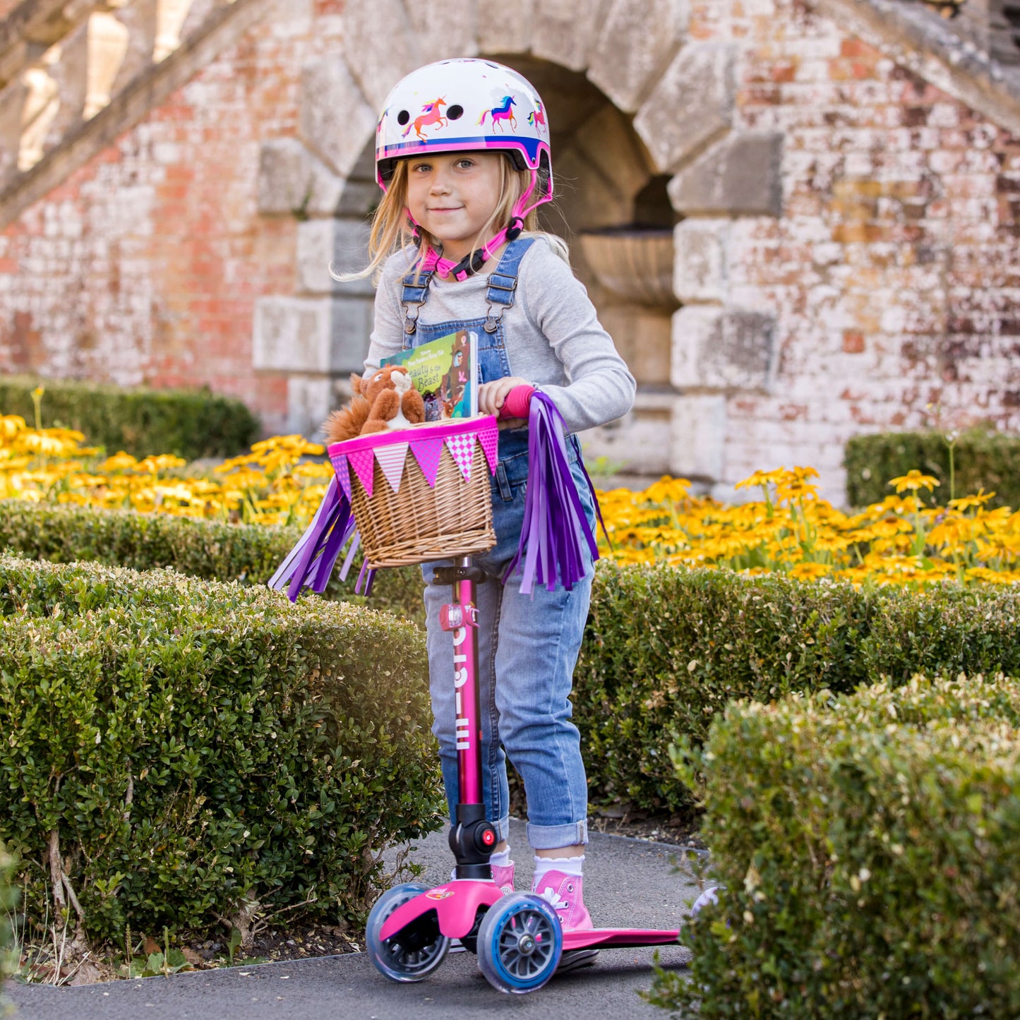 Signature Prints Mini Micro Foldable LED Scooter: Pink