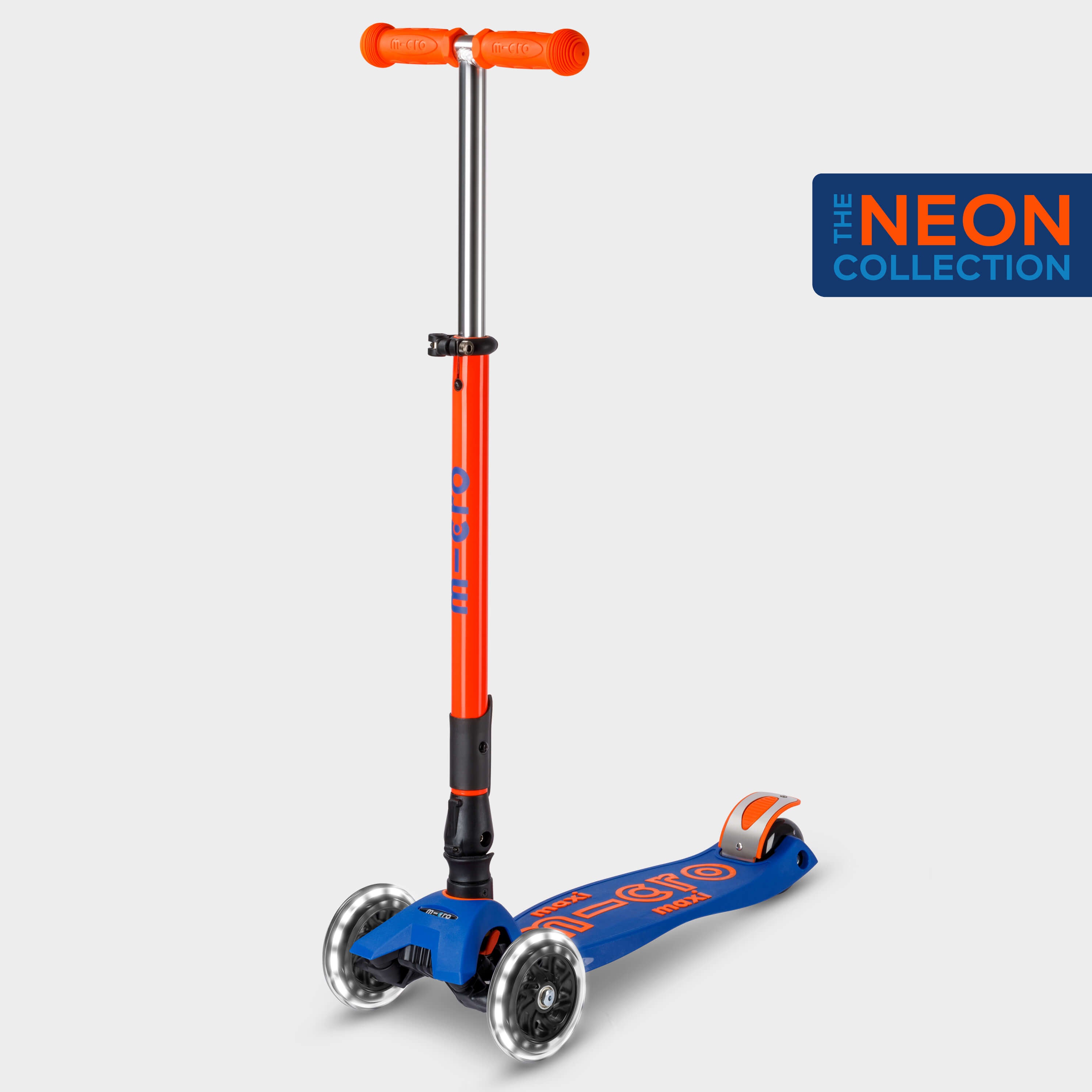 【ほぼ新品】超希少！Blue Micro phones SPARK（オレンジ） Maxi Micro Foldable LED Navy/Orange | Micro Scooters