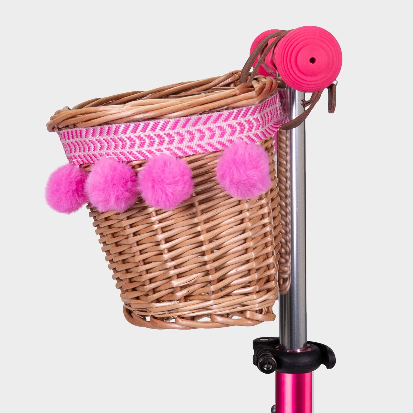 Wicker Basket with Pom Poms: Pink