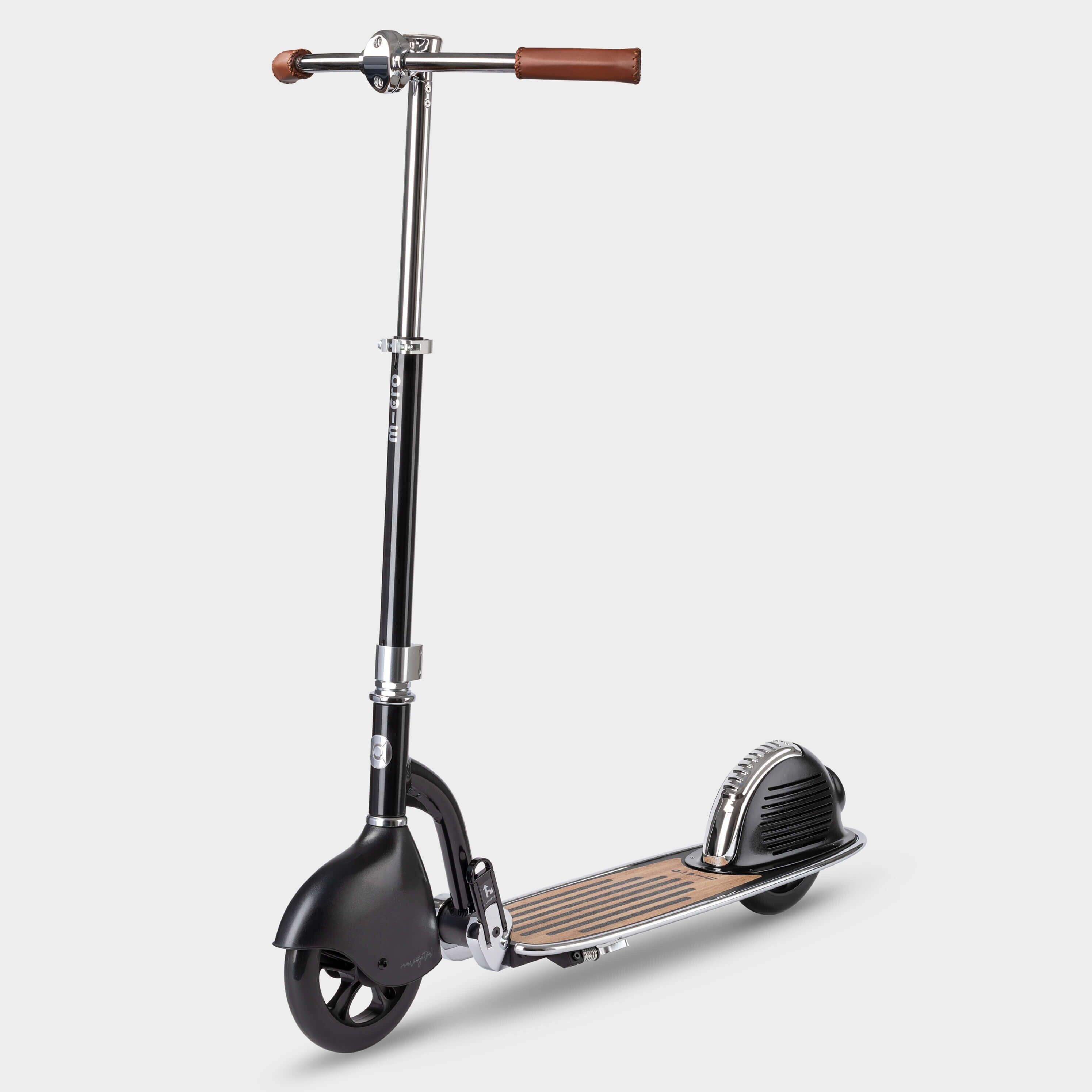 Micro Navigator Black | Micro Scooters