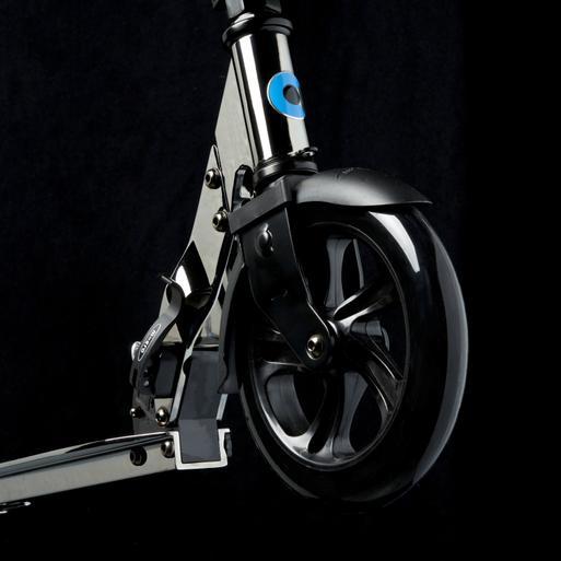 2 store wheeler scooter